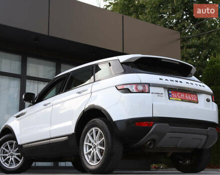 Белый Ленд Ровер Рендж Ровер Эвок, объемом двигателя 2.18 л и пробегом 108 тыс. км за 18999 $, фото 6 на Automoto.ua