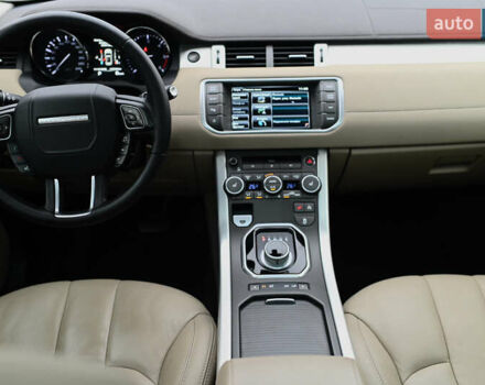 Білий Ленд Ровер Рендж Ровер Евок, об'ємом двигуна 2.2 л та пробігом 110 тис. км за 21000 $, фото 34 на Automoto.ua