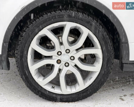 Білий Ленд Ровер Рендж Ровер Евок, об'ємом двигуна 0 л та пробігом 133 тис. км за 19999 $, фото 2 на Automoto.ua