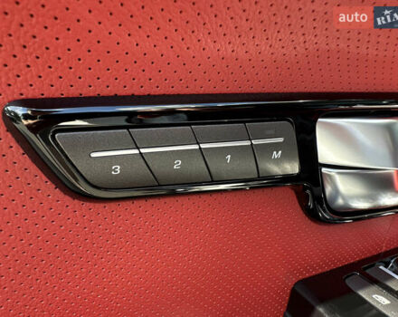 Білий Ленд Ровер Рендж Ровер Евок, об'ємом двигуна 2.18 л та пробігом 144 тис. км за 21499 $, фото 9 на Automoto.ua