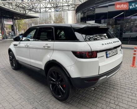 Белый Ленд Ровер Рендж Ровер Эвок, объемом двигателя 2 л и пробегом 110 тыс. км за 15500 $, фото 3 на Automoto.ua