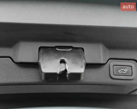 Білий Ленд Ровер Рендж Ровер Евок, об'ємом двигуна 2.2 л та пробігом 110 тис. км за 21000 $, фото 59 на Automoto.ua