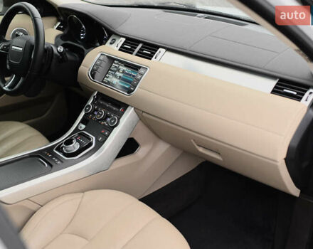 Білий Ленд Ровер Рендж Ровер Евок, об'ємом двигуна 2.2 л та пробігом 110 тис. км за 21000 $, фото 47 на Automoto.ua