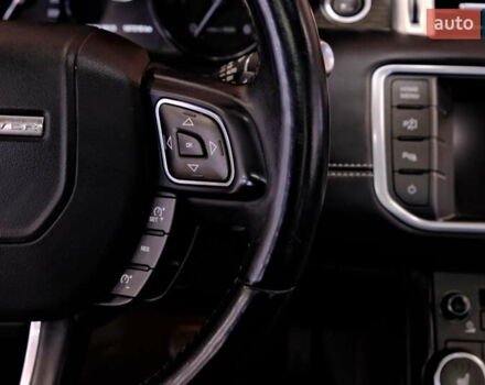 Білий Ленд Ровер Рендж Ровер Евок, об'ємом двигуна 2.2 л та пробігом 187 тис. км за 16900 $, фото 20 на Automoto.ua