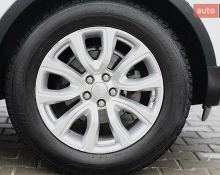 Білий Ленд Ровер Рендж Ровер Евок, об'ємом двигуна 2.2 л та пробігом 110 тис. км за 21000 $, фото 10 на Automoto.ua