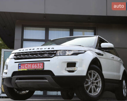 Белый Ленд Ровер Рендж Ровер Эвок, объемом двигателя 2.18 л и пробегом 108 тыс. км за 18999 $, фото 2 на Automoto.ua
