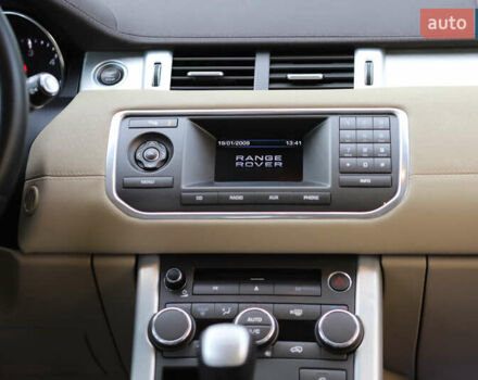 Белый Ленд Ровер Рендж Ровер Эвок, объемом двигателя 2.18 л и пробегом 108 тыс. км за 18999 $, фото 104 на Automoto.ua