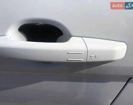 Белый Ленд Ровер Рендж Ровер Эвок, объемом двигателя 2 л и пробегом 245 тыс. км за 16300 $, фото 29 на Automoto.ua