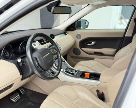 Білий Ленд Ровер Рендж Ровер Евок, об'ємом двигуна 2 л та пробігом 120 тис. км за 17900 $, фото 10 на Automoto.ua