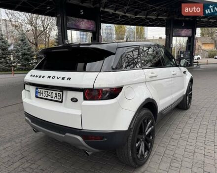 Белый Ленд Ровер Рендж Ровер Эвок, объемом двигателя 2 л и пробегом 110 тыс. км за 15500 $, фото 4 на Automoto.ua