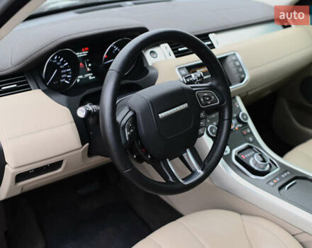Білий Ленд Ровер Рендж Ровер Евок, об'ємом двигуна 2.2 л та пробігом 110 тис. км за 21000 $, фото 23 на Automoto.ua