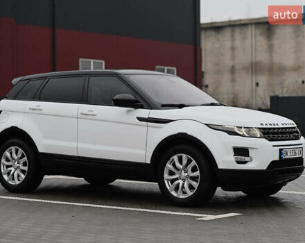Білий Ленд Ровер Рендж Ровер Евок, об'ємом двигуна 2.2 л та пробігом 110 тис. км за 21000 $, фото 9 на Automoto.ua