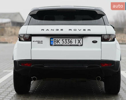 Білий Ленд Ровер Рендж Ровер Евок, об'ємом двигуна 2.2 л та пробігом 110 тис. км за 21000 $, фото 12 на Automoto.ua