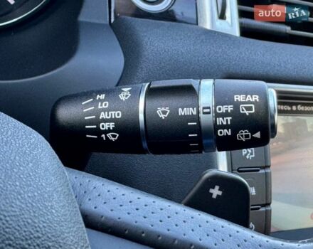 Белый Ленд Ровер Рендж Ровер Эвок, объемом двигателя 2 л и пробегом 135 тыс. км за 15500 $, фото 47 на Automoto.ua