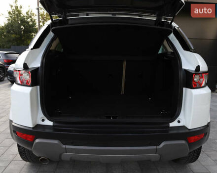 Білий Ленд Ровер Рендж Ровер Евок, об'ємом двигуна 2.18 л та пробігом 108 тис. км за 18999 $, фото 47 на Automoto.ua