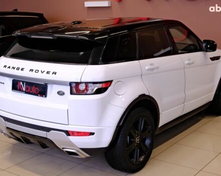 Белый Ленд Ровер Рендж Ровер Эвок, объемом двигателя 2 л и пробегом 127 тыс. км за 14900 $, фото 4 на Automoto.ua