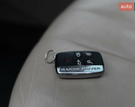 Білий Ленд Ровер Рендж Ровер Евок, об'ємом двигуна 2.2 л та пробігом 110 тис. км за 21000 $, фото 64 на Automoto.ua