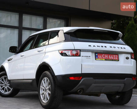 Білий Ленд Ровер Рендж Ровер Евок, об'ємом двигуна 2.18 л та пробігом 108 тис. км за 18999 $, фото 34 на Automoto.ua