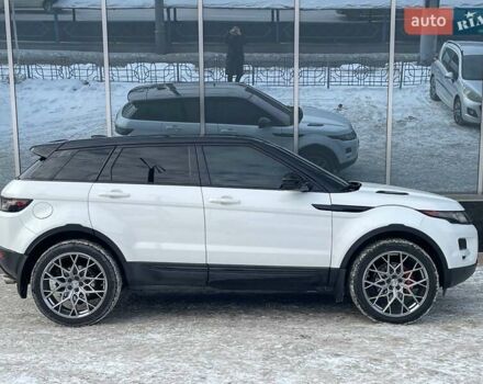 Белый Ленд Ровер Рендж Ровер Эвок, объемом двигателя 2 л и пробегом 125 тыс. км за 17900 $, фото 1 на Automoto.ua