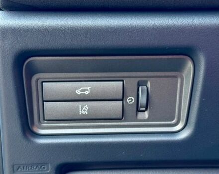 Белый Ленд Ровер Рендж Ровер Эвок, объемом двигателя 2 л и пробегом 135 тыс. км за 15500 $, фото 13 на Automoto.ua