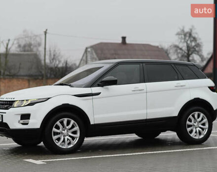 Білий Ленд Ровер Рендж Ровер Евок, об'ємом двигуна 2.2 л та пробігом 110 тис. км за 21000 $, фото 4 на Automoto.ua