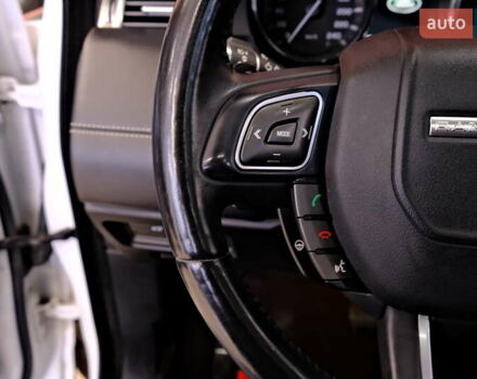 Білий Ленд Ровер Рендж Ровер Евок, об'ємом двигуна 2.2 л та пробігом 187 тис. км за 16900 $, фото 21 на Automoto.ua