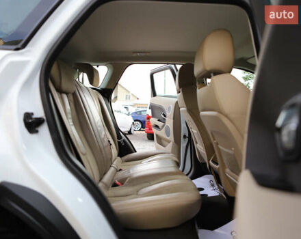 Белый Ленд Ровер Рендж Ровер Эвок, объемом двигателя 2.18 л и пробегом 108 тыс. км за 18999 $, фото 99 на Automoto.ua