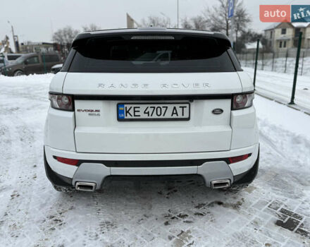 Білий Ленд Ровер Рендж Ровер Евок, об'ємом двигуна 2.18 л та пробігом 144 тис. км за 21499 $, фото 1 на Automoto.ua