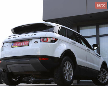 Білий Ленд Ровер Рендж Ровер Евок, об'ємом двигуна 2.18 л та пробігом 108 тис. км за 18999 $, фото 7 на Automoto.ua