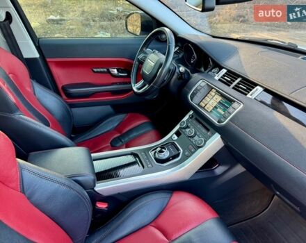 Белый Ленд Ровер Рендж Ровер Эвок, объемом двигателя 2 л и пробегом 135 тыс. км за 15500 $, фото 32 на Automoto.ua