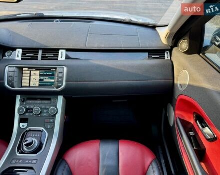 Белый Ленд Ровер Рендж Ровер Эвок, объемом двигателя 2 л и пробегом 135 тыс. км за 15500 $, фото 40 на Automoto.ua