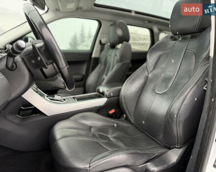 Білий Ленд Ровер Рендж Ровер Евок, об'ємом двигуна 0 л та пробігом 133 тис. км за 19999 $, фото 11 на Automoto.ua