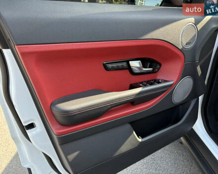 Белый Ленд Ровер Рендж Ровер Эвок, объемом двигателя 2.18 л и пробегом 144 тыс. км за 20900 $, фото 10 на Automoto.ua