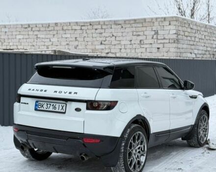 Білий Ленд Ровер Рендж Ровер Евок, об'ємом двигуна 2 л та пробігом 120 тис. км за 17900 $, фото 4 на Automoto.ua
