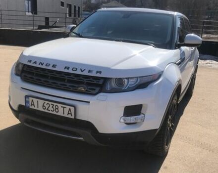 Белый Ленд Ровер Рендж Ровер Эвок, объемом двигателя 2 л и пробегом 245 тыс. км за 16300 $, фото 1 на Automoto.ua