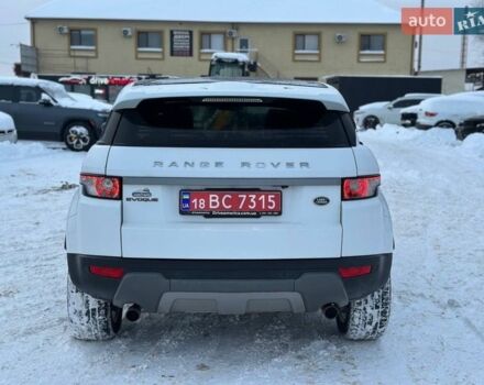 Білий Ленд Ровер Рендж Ровер Евок, об'ємом двигуна 2 л та пробігом 199 тис. км за 11900 $, фото 2 на Automoto.ua