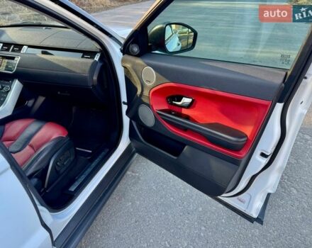 Белый Ленд Ровер Рендж Ровер Эвок, объемом двигателя 2 л и пробегом 135 тыс. км за 15500 $, фото 27 на Automoto.ua