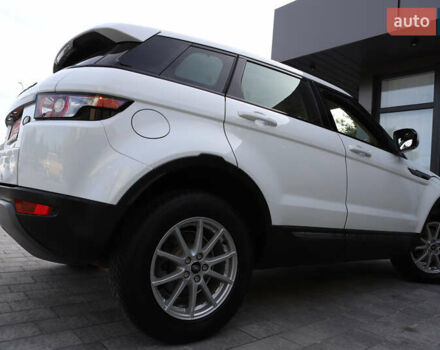 Белый Ленд Ровер Рендж Ровер Эвок, объемом двигателя 2.18 л и пробегом 108 тыс. км за 18999 $, фото 62 на Automoto.ua
