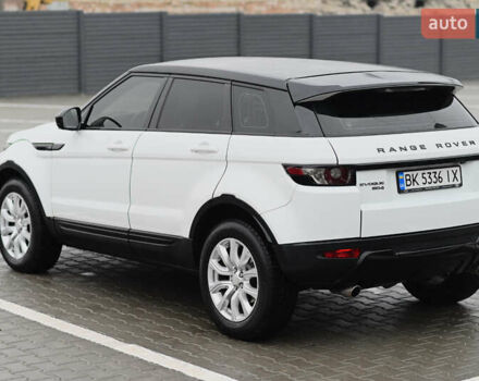 Білий Ленд Ровер Рендж Ровер Евок, об'ємом двигуна 2.2 л та пробігом 110 тис. км за 21000 $, фото 13 на Automoto.ua