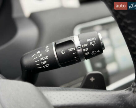 Білий Ленд Ровер Рендж Ровер Евок, об'ємом двигуна 0 л та пробігом 133 тис. км за 19999 $, фото 13 на Automoto.ua