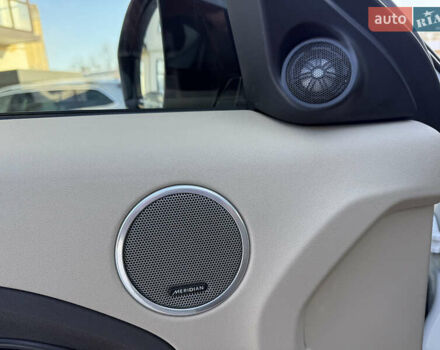 Белый Ленд Ровер Рендж Ровер Эвок, объемом двигателя 2.2 л и пробегом 115 тыс. км за 18999 $, фото 47 на Automoto.ua