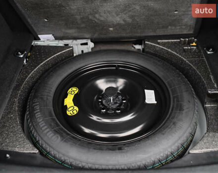 Білий Ленд Ровер Рендж Ровер Евок, об'ємом двигуна 2.2 л та пробігом 110 тис. км за 21000 $, фото 55 на Automoto.ua