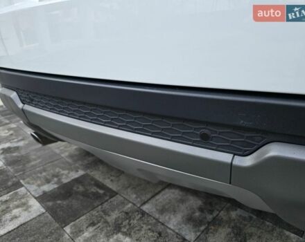 Білий Ленд Ровер Рендж Ровер Евок, об'ємом двигуна 2 л та пробігом 120 тис. км за 14600 $, фото 60 на Automoto.ua