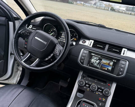 Белый Ленд Ровер Рендж Ровер Эвок, объемом двигателя 2.2 л и пробегом 110 тыс. км за 18999 $, фото 24 на Automoto.ua