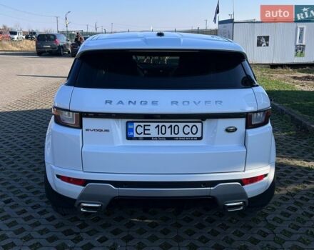 Белый Ленд Ровер Рендж Ровер Эвок, объемом двигателя 2.18 л и пробегом 126 тыс. км за 27000 $, фото 4 на Automoto.ua