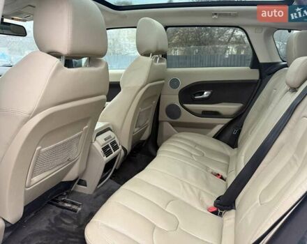 Білий Ленд Ровер Рендж Ровер Евок, об'ємом двигуна 2 л та пробігом 181 тис. км за 11600 $, фото 13 на Automoto.ua