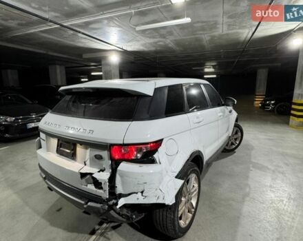 Белый Ленд Ровер Рендж Ровер Эвок, объемом двигателя 2 л и пробегом 188 тыс. км за 12200 $, фото 6 на Automoto.ua
