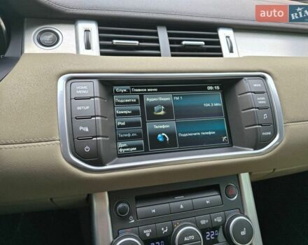 Білий Ленд Ровер Рендж Ровер Евок, об'ємом двигуна 2 л та пробігом 120 тис. км за 14600 $, фото 18 на Automoto.ua