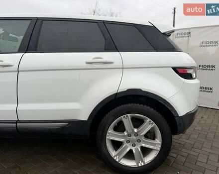 Білий Ленд Ровер Рендж Ровер Евок, об'ємом двигуна 2 л та пробігом 181 тис. км за 11600 $, фото 5 на Automoto.ua