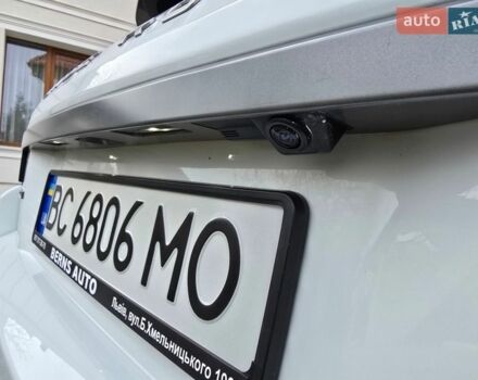 Білий Ленд Ровер Рендж Ровер Евок, об'ємом двигуна 2 л та пробігом 120 тис. км за 14600 $, фото 59 на Automoto.ua